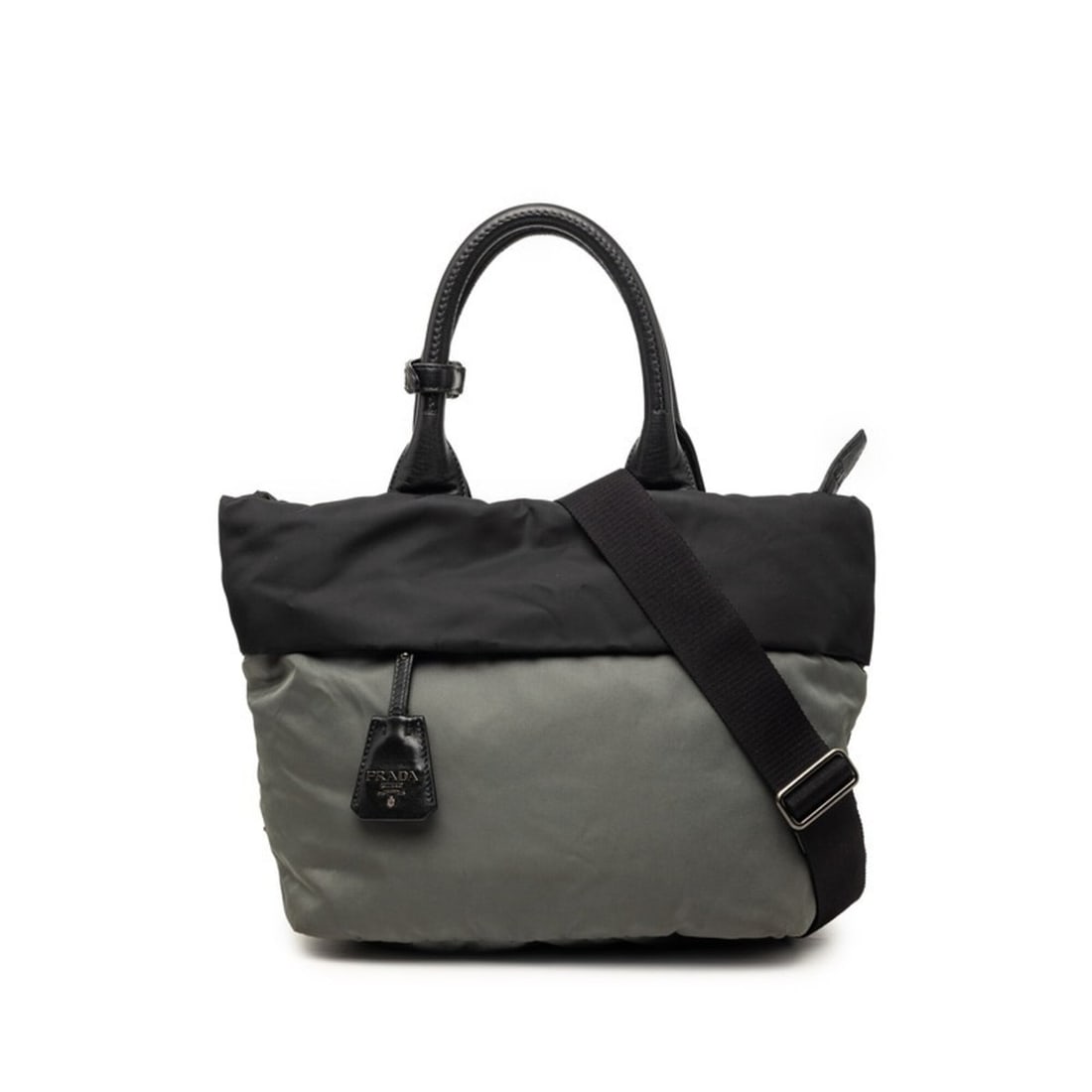 Prada Handbag Shoulder Bag 2WAY 1BG521 Black Gray Nylon Women's PRADA: --- Catalog ---Category: SizeSize (HxWxD): 25.5cm x 26cm x 16.5cm / 10.03'' x 10.23'' x 6.49''Category: DesignType: Handbag, Shoulder bagColor: Black, GrayGender: WomenMaterial: Nylon Category: Genera