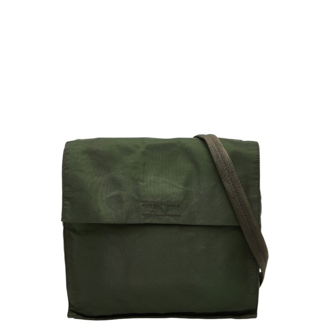 Prada Triangle Logo Plate Crossbody Shoulder Bag V265 Khaki Brown Nylon Women's PRADA: --- Catalog ---Category: SizeSize (HxWxD): 22.5cm x 23cm x 2cm / 8.85'' x 9.05'' x 0.78''Category: DesignType: Shoulder bagColor: Brown, KhakiGender: WomenMaterial: Nylon Category: GeneralBrand: Prada