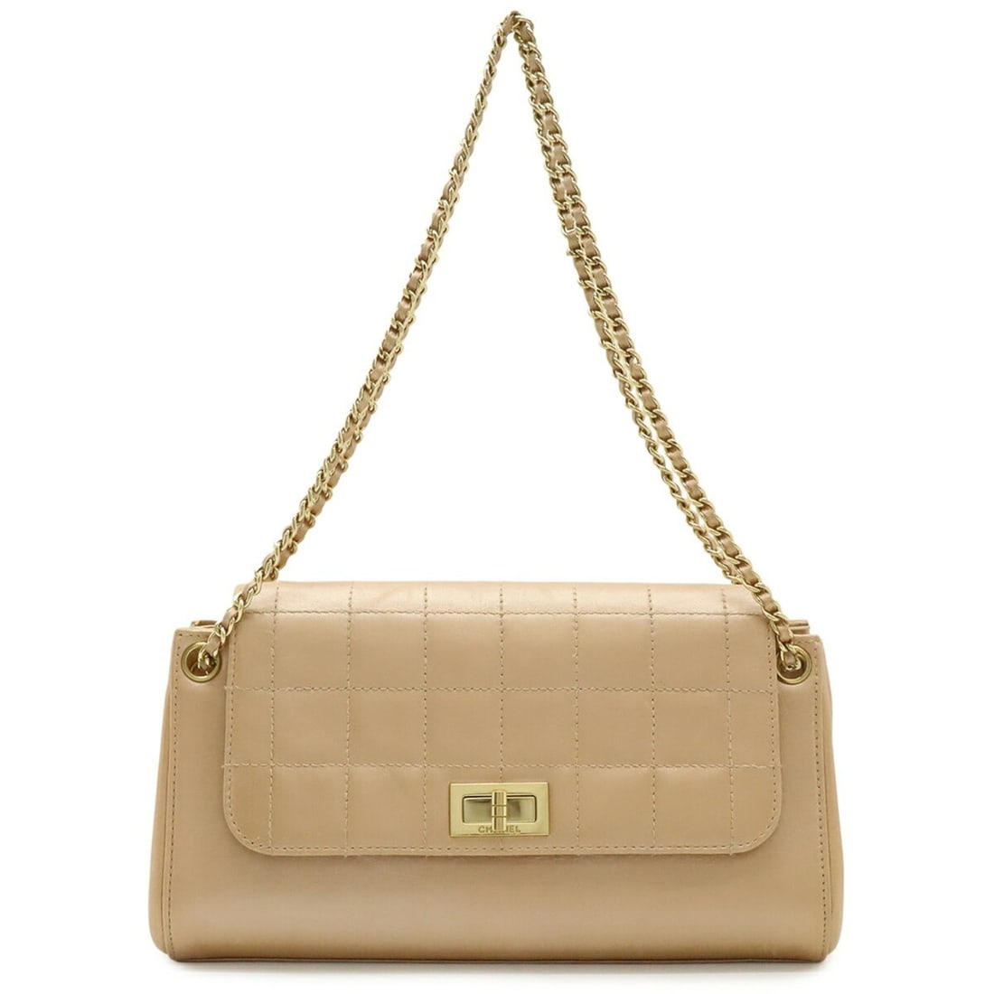 CHANEL 2.55 Matelassé Chain Shoulder Bag Tote Leather Beige: --- Catalog ---Category: SizeSize (HxWxD): 15cm x 26cm x 8cm / 5.9'' x 10.23'' x 3.14''Category: DesignType: Shoulder bag, Tote bagColor: BeigeGender: WomenMaterial: Leather Hardware Color: SilverCate