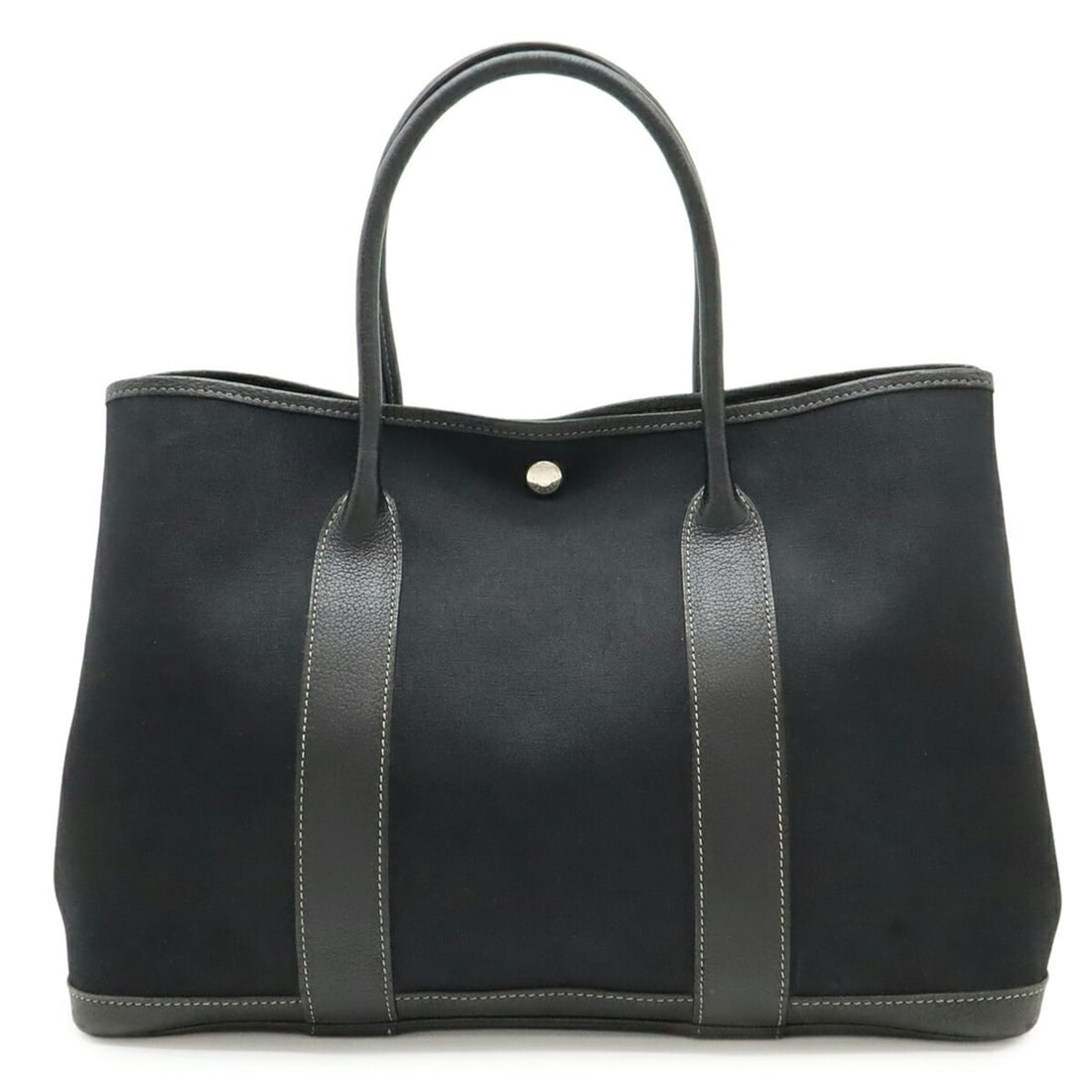 HERMES Garden PM Tote Bag Shoulder Toile Officier Leather Black ?G Stamp: --- Catalog ---Category: SizeSize (HxWxD): 25cm x 36cm x 17cm / 9.84'' x 14.17'' x 6.69''Category: DesignType: Shoulder bag, Tote bagColor: BlackGender: WomenMaterial: Toile officier , Leather