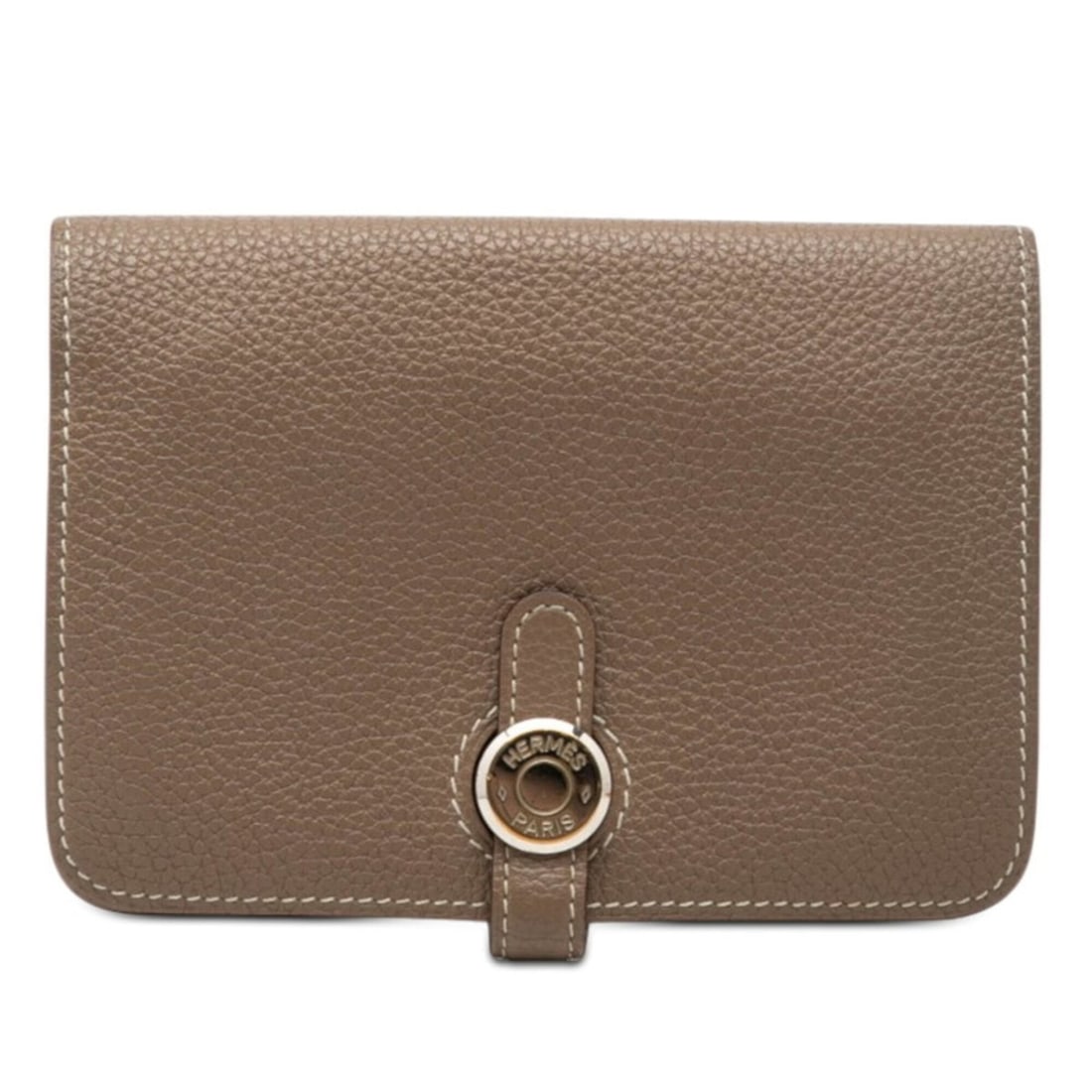Hermes Dogon Compact Bi-fold Wallet, Etoupe Greige Togo Leather, Women's: --- Catalog ---Category: SizeSize (HxWxD): 10cm x 14cm x 1cm / 3.93'' x 5.51'' x 0.39''Category: DesignType: Wallet (bi-fold)Color: Etoupe gray, GrayishGender: WomenMaterial: Togo leather Category: Ge