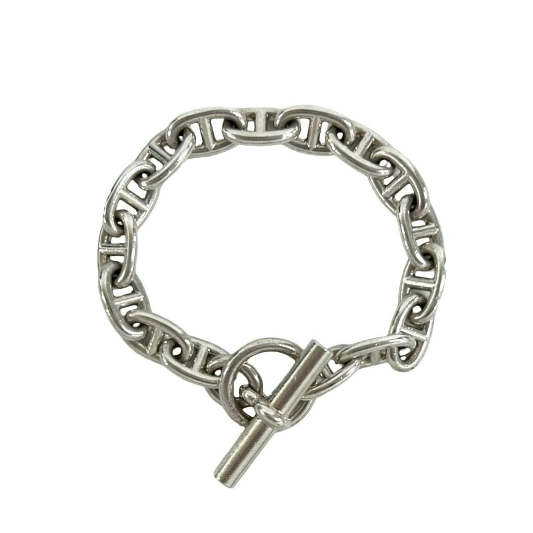 HERMES Chaine d'Ancre MM 16-link Sterling Silver 925 Bracelet Chain Accessory -0423: --- Catalog ---Category: SizeLength: 22cm / 8.66''Category: DesignType: Charm braceletColor: SilverGender: WomenMaterial: Silver 925Category: GeneralBrand: Hermes--- Item List ---Section: ConditionRan