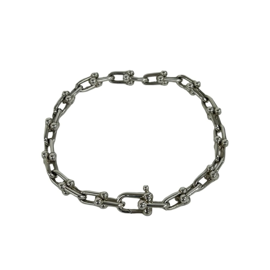 TIFFANY&Co. Tiffany HardWear Small Link Sterling Silver 925 Chain Bracelet Accessory 59557: --- Catalog ---Category: SizeLength: 18cm - 20.5cm / 7.08'' - 8.07''Category: DesignType: Charm braceletColor: SilverGender: WomenMaterial: Silver 925Category: GeneralBrand: Tiffany--- Item List ---Se