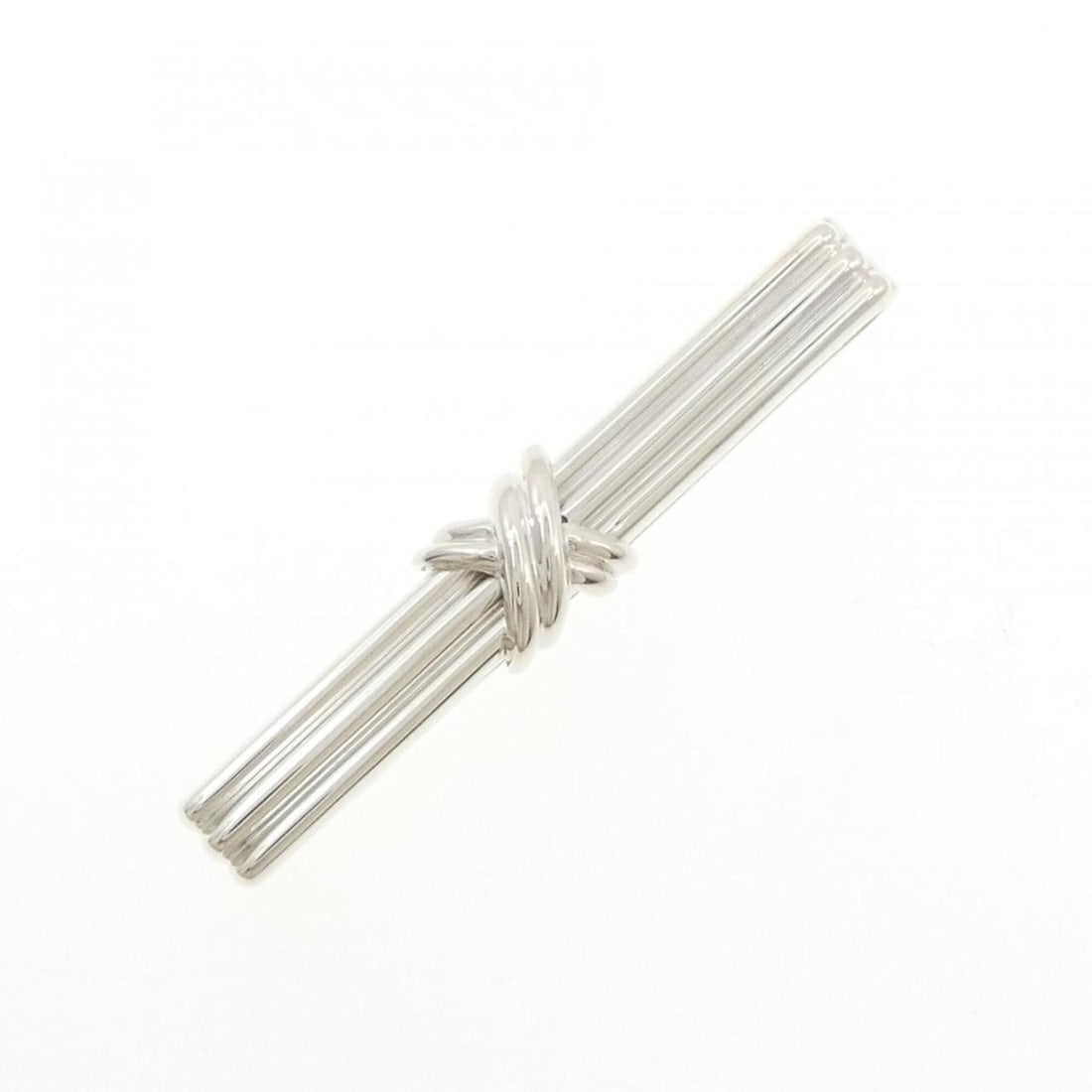 Tiffany Signature Tie Bar: --- Catalog ---Category: SizeSize (HxWxD): 49.80mm x 8.80mm / 1.96'' x 0.35''Category: DesignType: Tie barGender: WomenMaterial: Silver 925Category: GeneralBrand: Tiffany--- Item List ---Section: