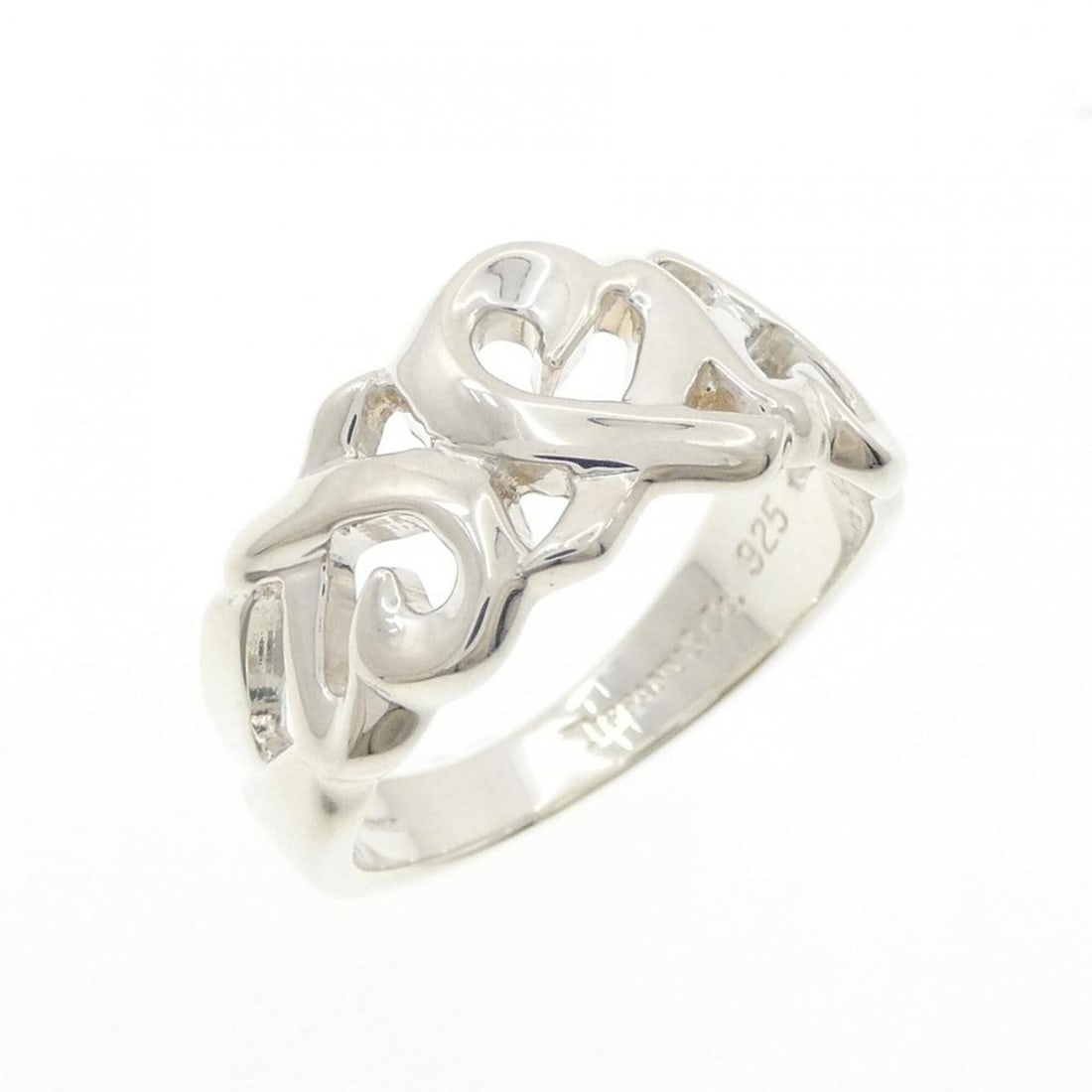 Tiffany Triple Loving Heart Ring: --- Catalog ---Category: SizeJP Size: 10.0US Size: 5.5Category: DesignType: Band ringGender: WomenMaterial: Silver 925Category: GeneralBrand: Tiffany--- Item List ---Section: ConditionRanking: Rank A