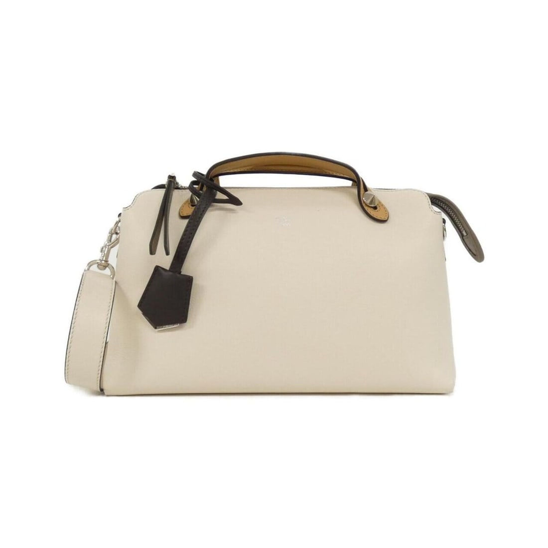 Fendi By The Way Medium 8BL146 5QJ Handbag: --- Catalog ---Category: SizeSize (HxWxD): 18cm x 28cm x 12.5cm / 7.08'' x 11.02'' x 4.92''Category: DesignType: HandbagColor: BeigeGender: WomenMaterial: Leather Hardware Color: SilverLeather/Fur