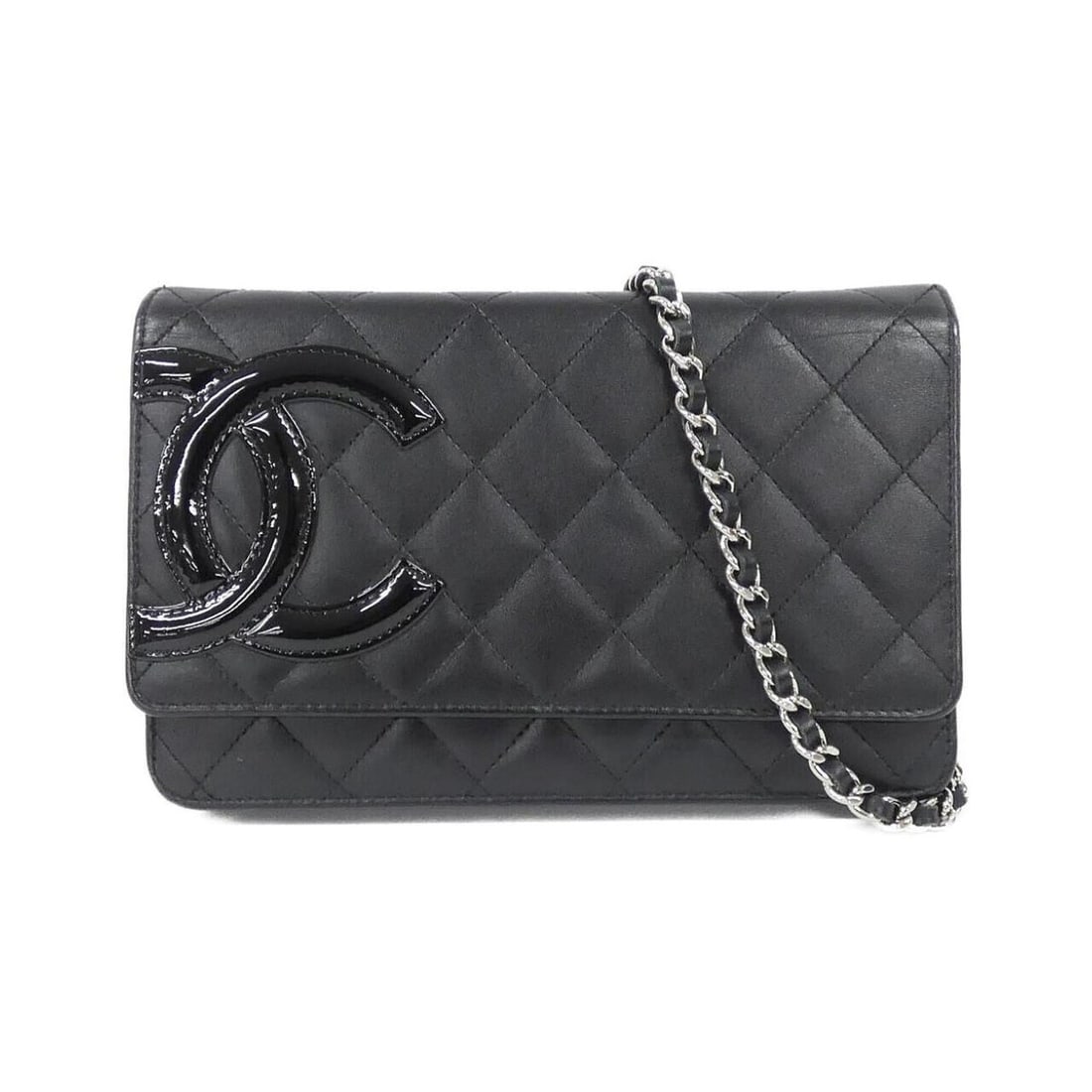 Chanel Cambon Line 46646 Wallet Chain: --- Catalog ---Category: SizeSize (HxWxD): 12cm x 19cm x 3cm / 4.72'' x 7.48'' x 1.18''Category: DesignType: Chain/Shoulder walletColor: BlackGender: WomenMaterial: Leather Leather/Fur Type: