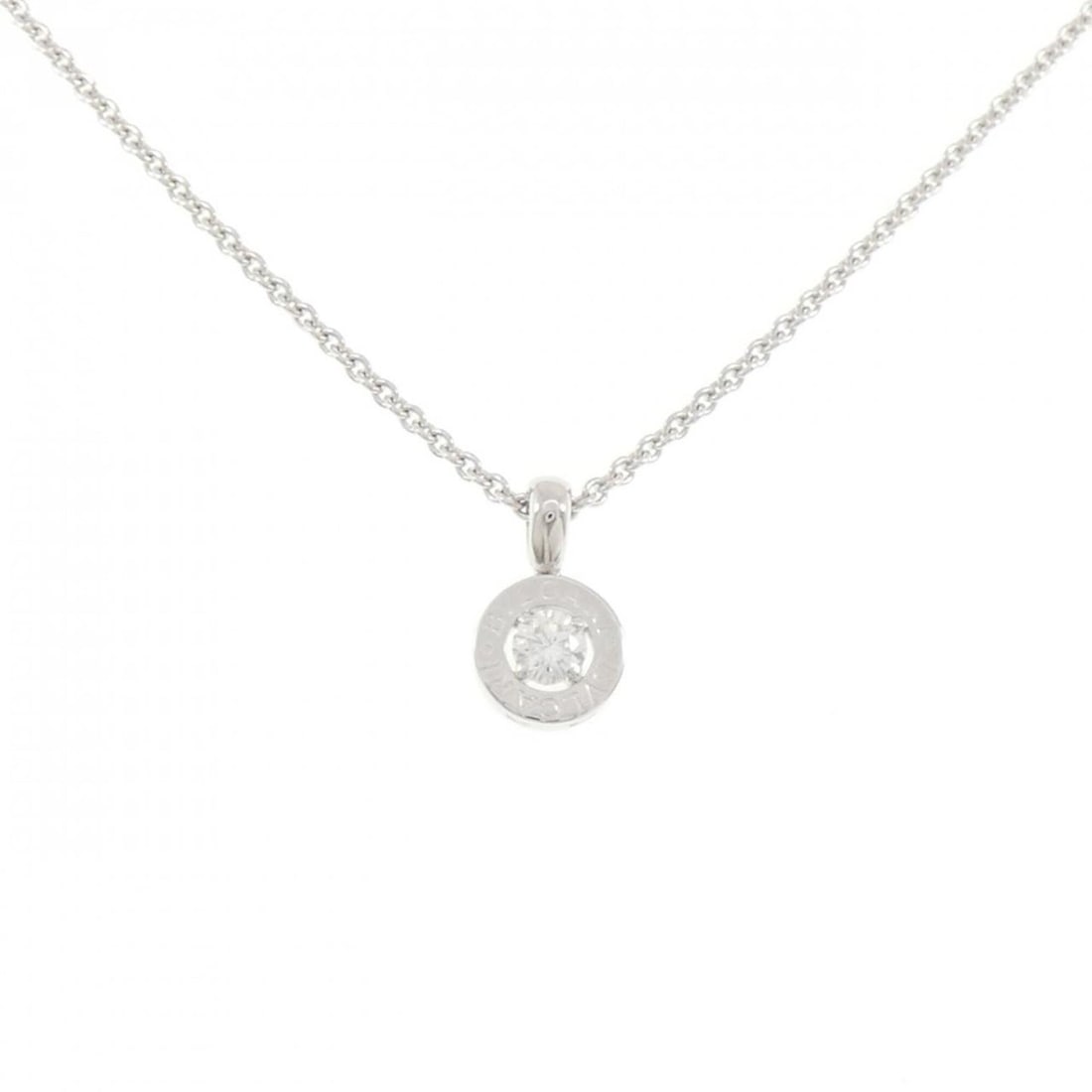 Bvlgari Necklace: --- Catalog ---Category: SizePendant Size: 15.4mm x 9.2mm / 0.6'' x 0.36''Neck Circumference: 41 cm / 16.14''Category: DesignStone: DiamondGender: WomenMaterial: White gold (18K)Pendant Type: