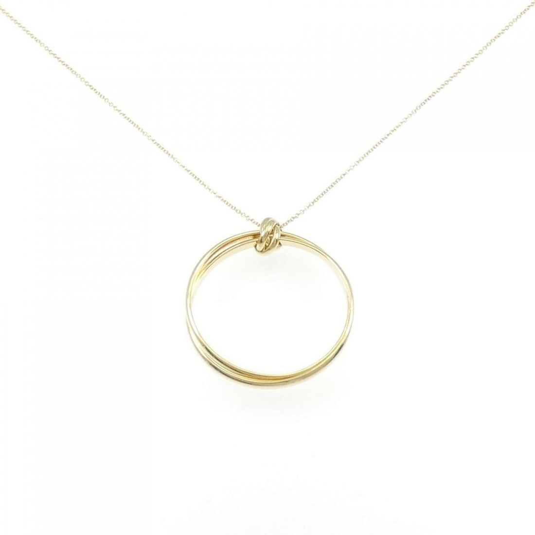 Tiffany Melody Circle Large Necklace: --- Catalog ---Category: SizePendant Size: 42.3mm x 37.3mm / 1.66'' x 1.46''Neck Circumference: 71 cm / 27.95''Category: DesignGender: WomenMaterial: Yellow gold (18K)Pendant Type: PendantNecklace