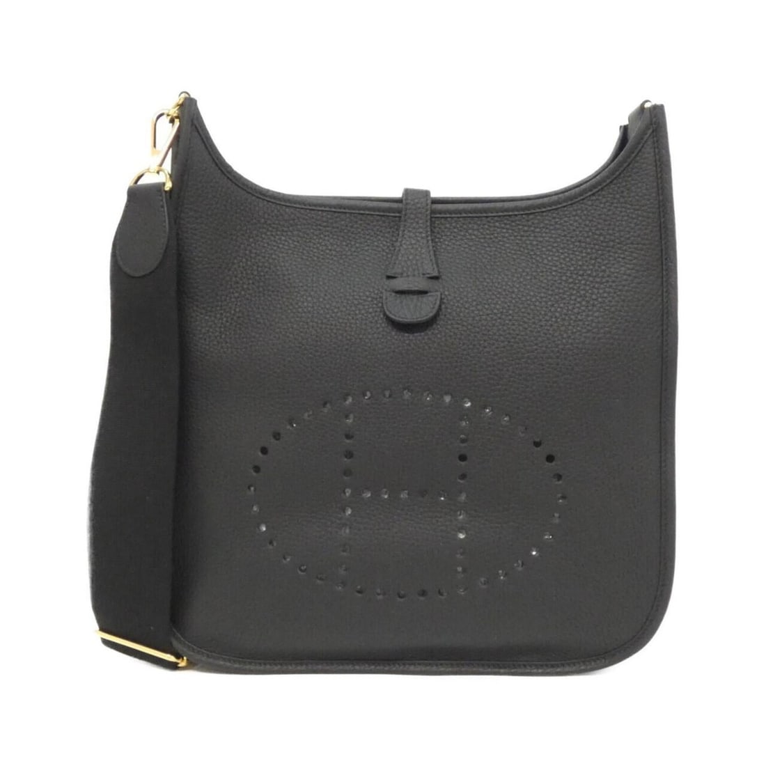 Hermes Evelyne 3 PM 056277CC Shoulder Bag: --- Catalog ---Category: SizeSize (HxWxD): 29cm x 28cm x 8cm / 11.41'' x 11.02'' x 3.14''Category: DesignType: Shoulder bagColor: BlackGender: Women,MenMaterial: Taurillon clemence leather Hardware