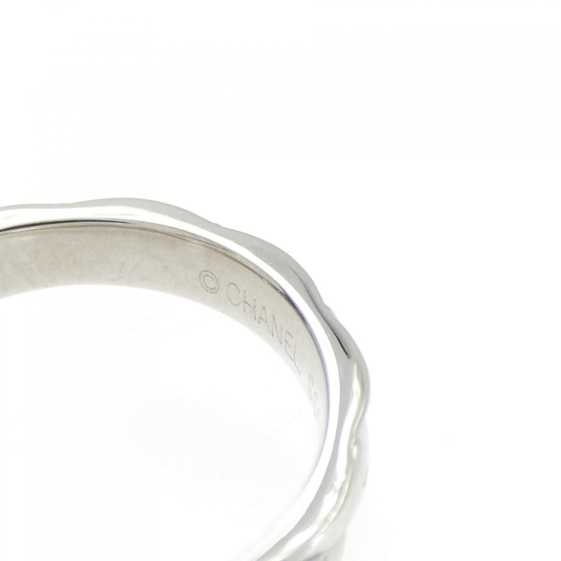 Chanel Matelassé Large Ring - 4