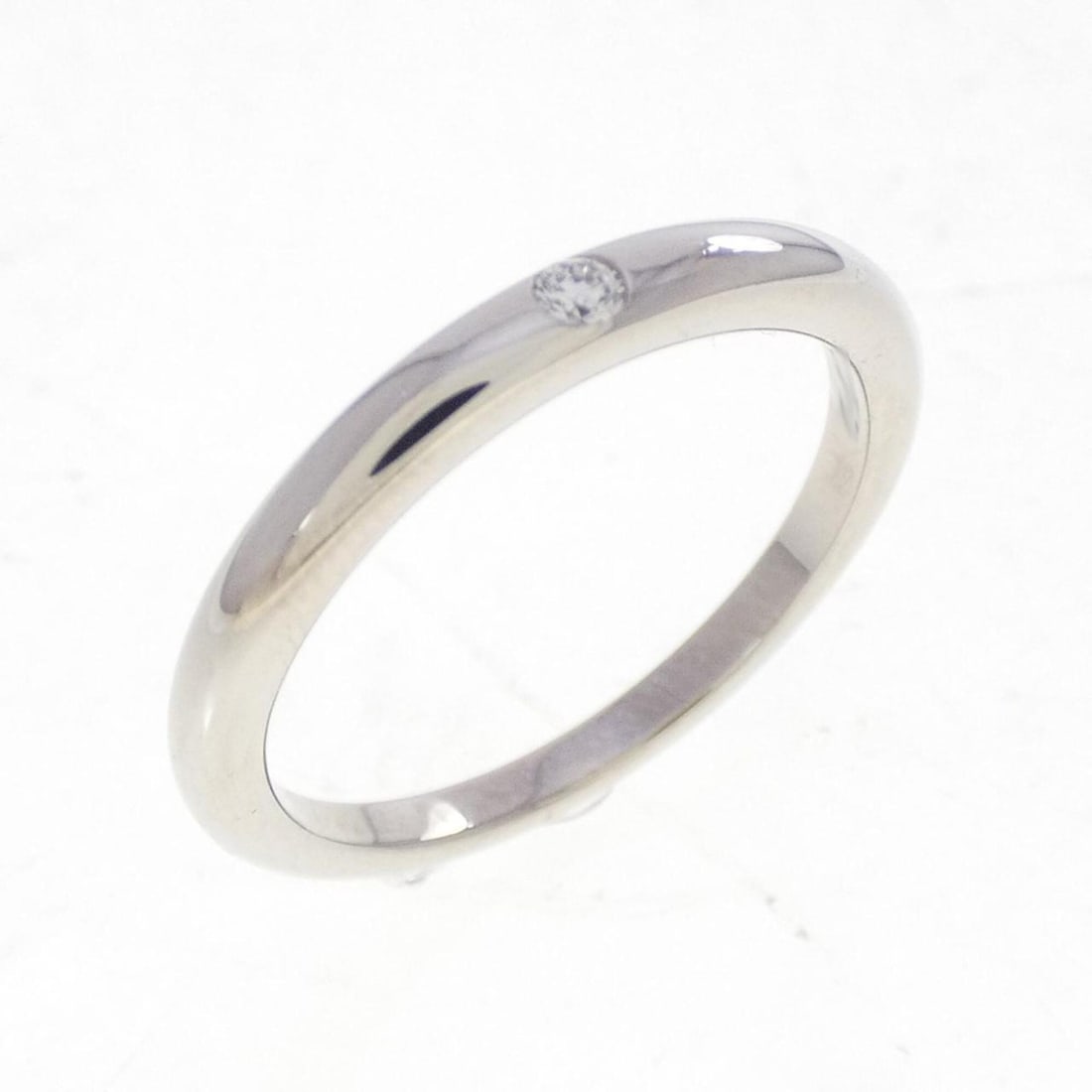 Bvlgari Bulgari Fedi Ring: --- Catalog ---Category: SizeWidth: 2.1mm / 0.08''Weight: 3.5g / 0.12oz.JP Size: 9.5US Size: 5Category: DesignType: Band ringStone: DiamondGender: WomenMaterial: Platinum 950Category: GeneralBrand: