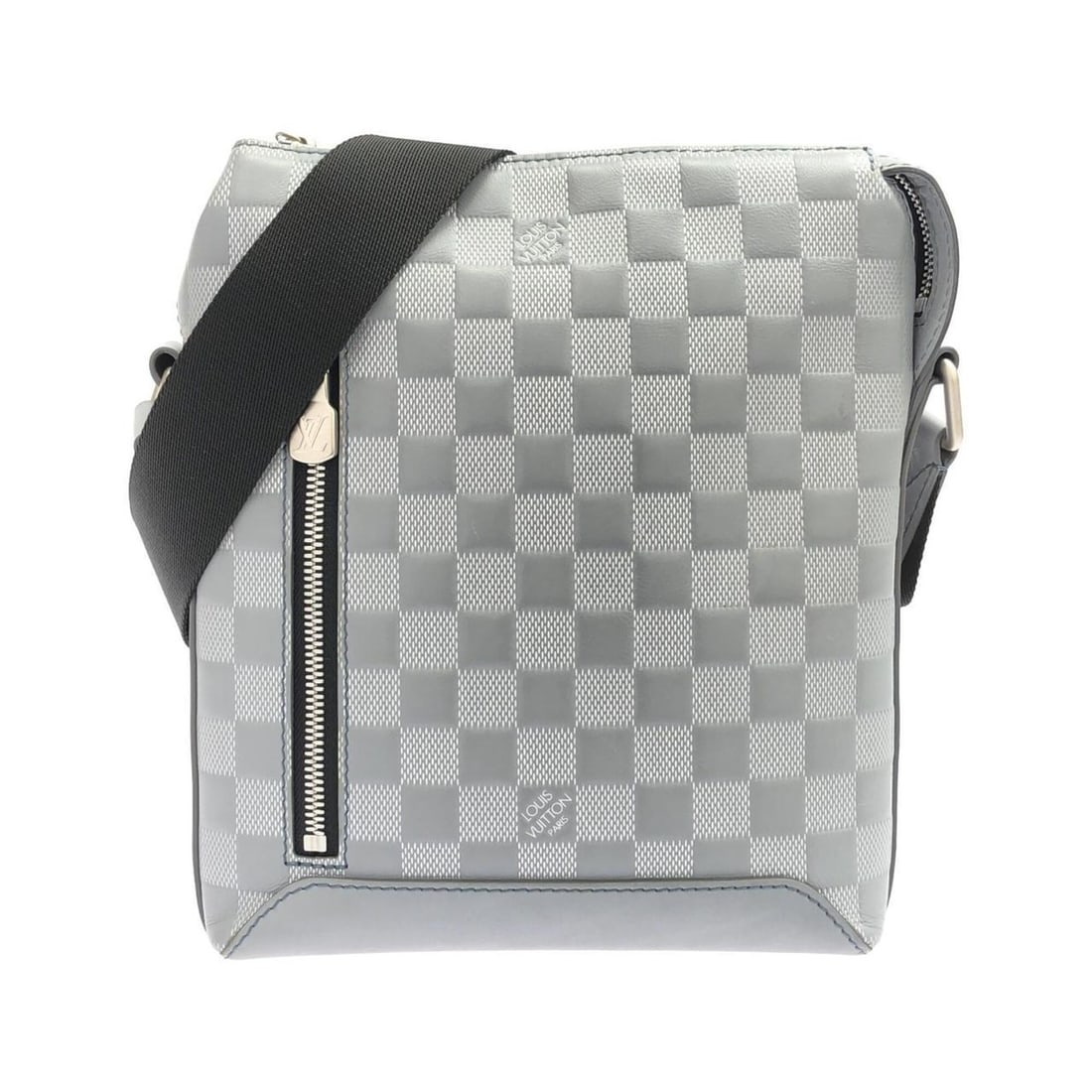 Louis Vuitton Damier Infini Discovery Messenger PPM N40121 Shoulder Bag: --- Catalog ---Category: SizeSize (HxWxD): 24cm x 20cm x 5cm / 9.44'' x 7.87'' x 1.96''Category: DesignType: Shoulder bagColor: SilverGender: Women,MenMaterial: Leather Leather/Fur Type: