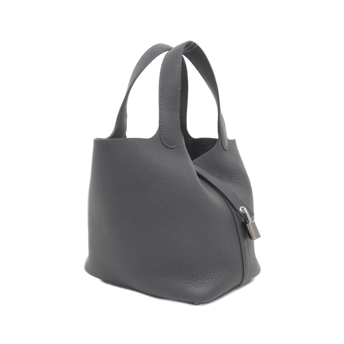 Hermes Picotin Lock PM 056289CK Handbag: --- Catalog ---Category: SizeSize (HxWxD): 19cm x 18cm x 13.5cm / 7.48'' x 7.08'' x 5.31''Category: DesignType: HandbagColor: GrayGender: Men,WomenMaterial: Taurillon clemence leather Hardware Color: 