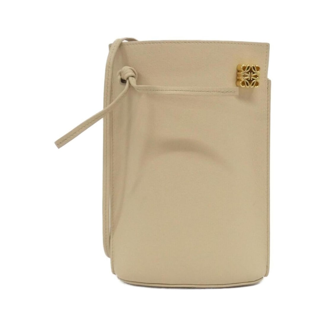 Loewe Dice Pocket C630R12X01 Shoulder Bag: --- Catalog ---Category: SizeWeight: 120g / 4.23oz.Size (HxWxD): 20cm x 13cm x 4cm / 7.87'' x 5.11'' x 1.57''Strap Length: 115cm / 45.27''Category: DesignType: Shoulder bagGender: WomenMaterial: