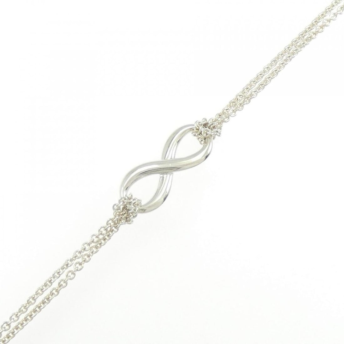 Tiffany Infinity Bracelet: --- Catalog ---Category: SizeLength: 17cm / 6.69''Category: DesignType: Charm braceletGender: WomenMaterial: Silver 925Category: GeneralBrand: Tiffany--- Item List ---Section: ConditionRanking: Rank A