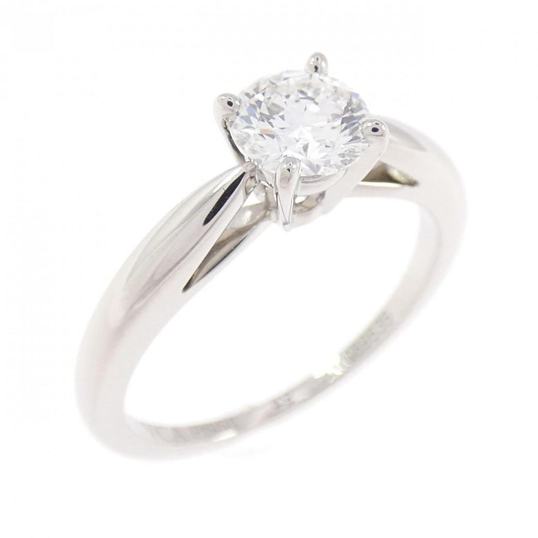 Van Cleef & Arpels Bonheur Ring 0.50CT E VVS2 3EXT: --- Catalog ---Category: SizeUS Size: 5Brand Size: 49Category: DesignType: Band ringStone: DiamondGender: WomenMaterial: Platinum 950Weight (ct.): 0.50Category: GeneralBrand: Van Cleef & Arpels---