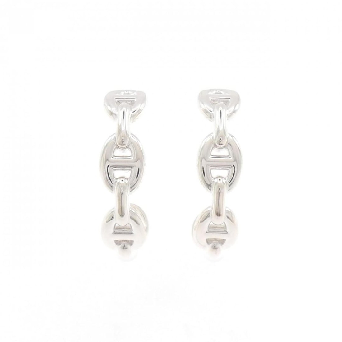 Hermes 925 Earrings: --- Catalog ---Category: SizeSize (HxWxD): 27.30mm x 7.00mm / 1.07'' x 0.28''Category: DesignType: Stud earringsGender: WomenMaterial: Silver 925Category: GeneralBrand: Hermes--- Item List