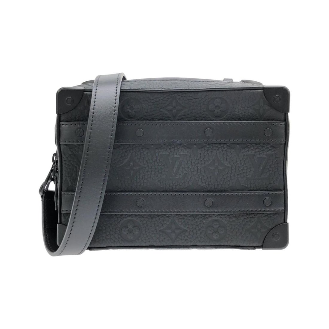 Louis Vuitton Taurillon Monogram Handle Soft Trunk M59163 Shoulder Bag: --- Catalog ---Category: SizeSize (HxWxD): 14.5cm x 21cm x 6.5cm / 5.7'' x 8.26'' x 2.55''Category: DesignType: Shoulder bagColor: BlackGender: MenMaterial: Leather Leather/Fur Type: