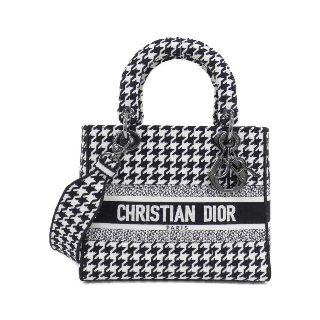 Christian Dior Lady D-Lite Medium M0565BZAF Handbag: --- Catalog ---Category: SizeSize (HxWxD): 20cm x 24cm x 11cm / 7.87'' x 9.44'' x 4.33''Category: DesignType: HandbagColor: Black, WhiteGender: WomenMaterial: Canvas Category: GeneralMPN: