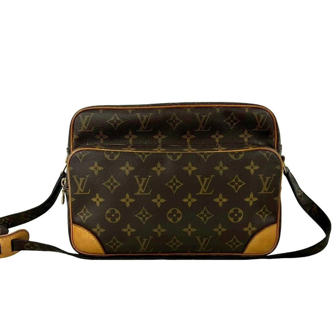 LOUIS VUITTON Vintage Nile Monogram Leather Shoulder Bag/Pochette, Brown, 393-6: --- Catalog ---Category: SizeSize (HxWxD): 20cm x 28cm x 12cm / 7.87'' x 11.02'' x 4.72''Category: DesignType: Pochette, Shoulder bagColor: BrownGender: WomenMaterial: PVC , Leather Category: GeneralB