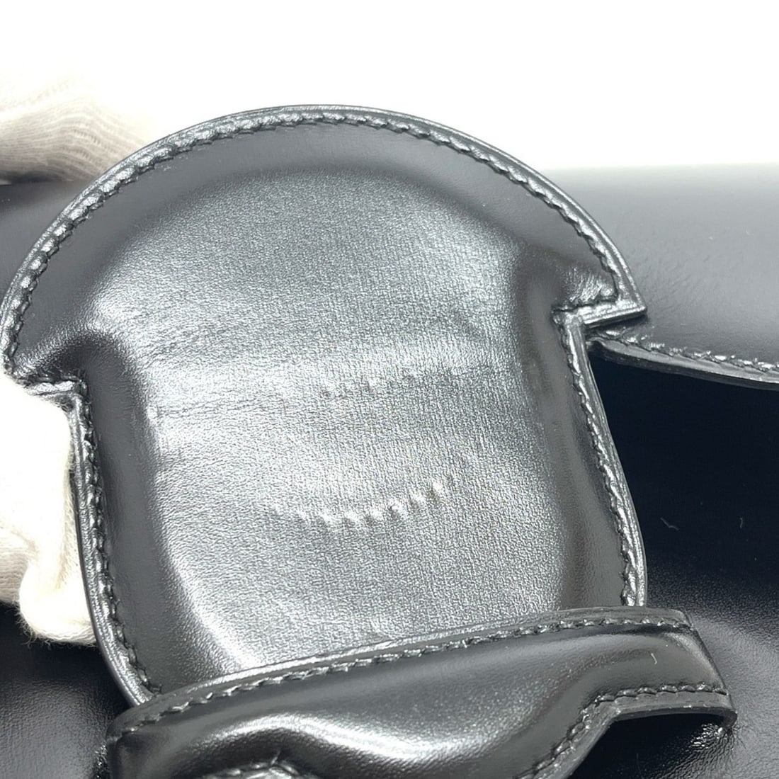 LOUIS VUITTON M66268 Keychain - 12