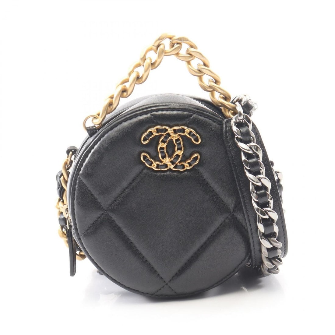 Chanel 19 Matelassé Combination Hardware 2-Way Shoulder Bag/Handbag Lambskin Leather Women's Black: --- Catalog ---Category: SizeSize (HxWxD): 12cm x 12cm x 5cm / 4.72'' x 4.72'' x 1.96''Category: DesignType: Handbag, Shoulder bagColor: BlackGender: WomenMaterial: Leather Leather/Fur Type: LambskinC