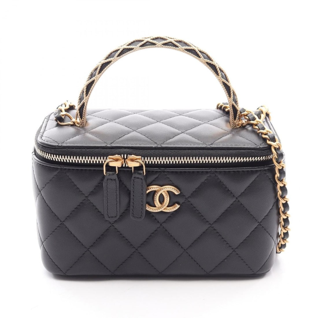 Chanel Matelassé Vanity Bag, 2-Way Shoulder Bag/Handbag, Lambskin Leather, Women's, Black: --- Catalog ---Category: SizeSize (HxWxD): 9cm x 16cm x 7.5cm / 3.54'' x 6.29'' x 2.95''Category: DesignType: Handbag, Shoulder bag, Vanity bagColor: BlackGender: WomenMaterial: Leather Hardware Color