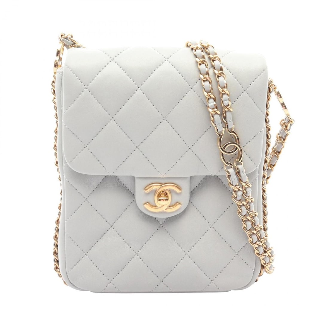 Chanel Matelassé Shoulder Bag/Handbag, Lambskin Leather, Women's, Blue: --- Catalog ---Category: SizeSize (HxWxD): 19cm x 15cm x 4cm / 7.48'' x 5.9'' x 1.57''Category: DesignType: Handbag, Shoulder bagColor: BlueGender: WomenMaterial: Leather Hardware Color: GoldLeather/F