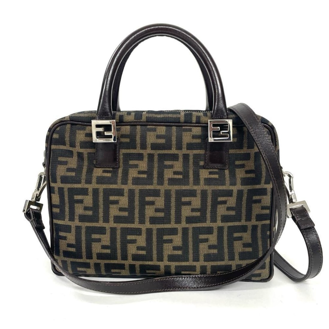 Fendi Zucca 2-way Canvas Handbag, Brown: --- Catalog ---Category: SizeSize (HxWxD): 18cm x 25cm x 6.5cm / 7.08'' x 9.84'' x 2.55''Category: DesignType: Handbag, Shoulder bagColor: BrownGender: WomenMaterial: Canvas Category: GeneralLine: