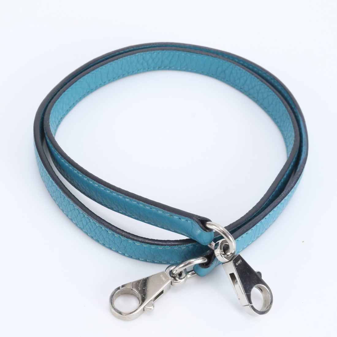 Hermes Blue Jean Leather Shoulder Strap for Handbag, Silver Hardware, Women's: --- Catalog ---Category: SizeHandle/Strap Length: 89cm / 35.03''Category: DesignType: StrapColor: Light blueGender: WomenMaterial: LeatherCategory: GeneralBrand: HermesCountry of Origin: France--- Ite