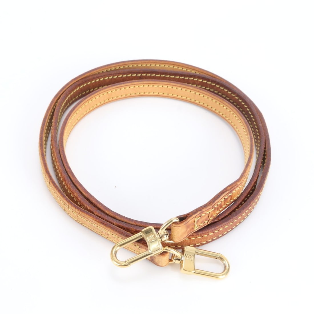 Louis Vuitton Natural Leather Shoulder Strap for Handbags - Men's Accessory: --- Catalog ---Category: SizeHandle/Strap Length: 123cm / 48.42''Category: DesignType: StrapColor: BrownGender: MenMaterial: LeatherCategory: GeneralBrand: Louis Vuitton--- Item List ---Section: Condi