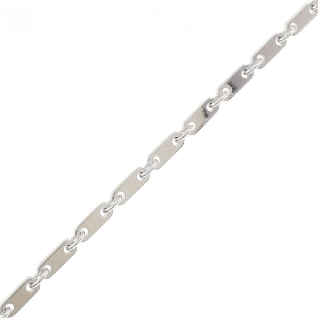 Cartier Figaro Bracelet: --- Catalog ---Category: SizeLength: 17.5cm / 6.88''Category: DesignType: Charm braceletGender: WomenMaterial: White gold (18K)Category: GeneralBrand: Cartier--- Item List ---Section: