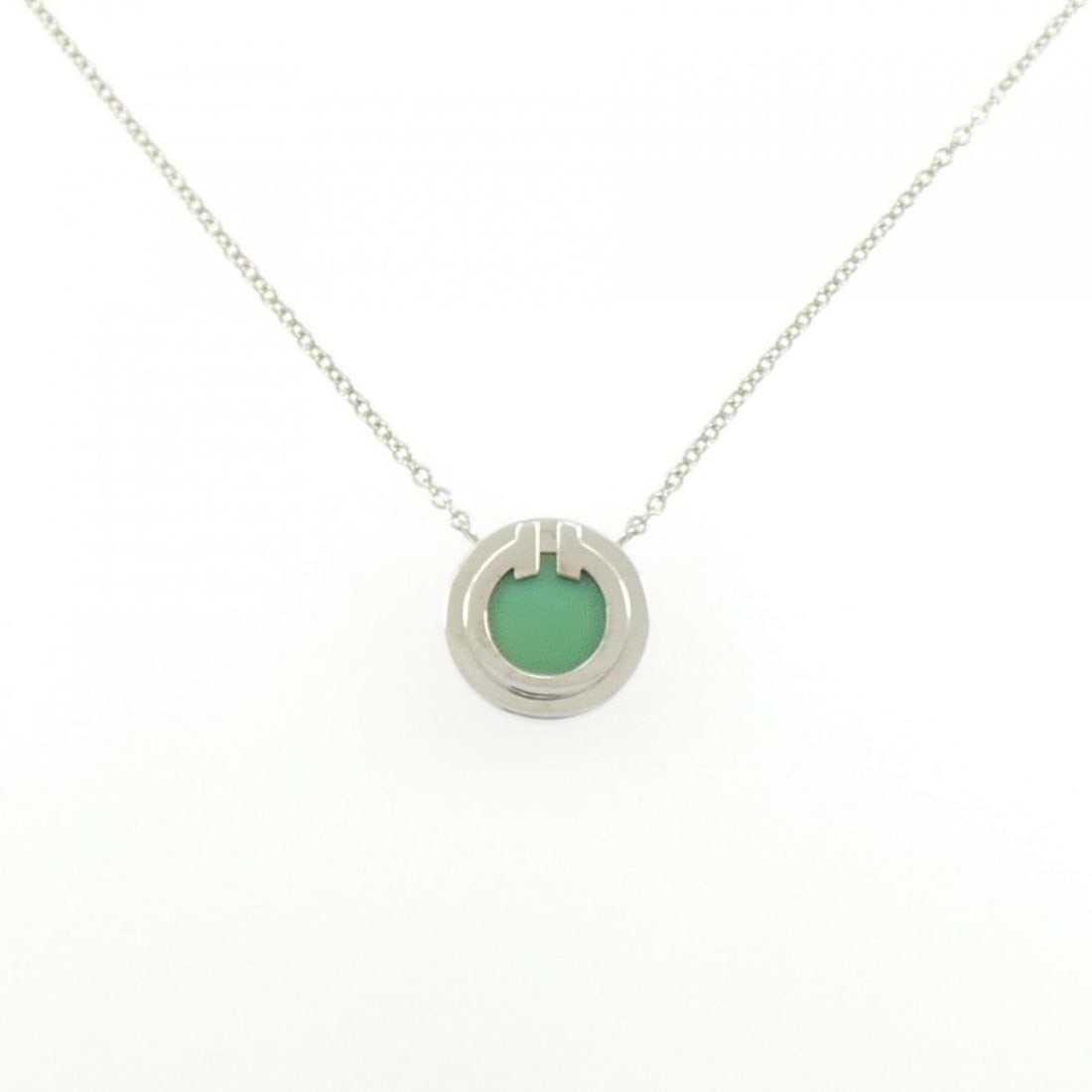 Tiffany T-Two Necklace: --- Catalog ---Category: SizePendant Size: 10.8mm / 0.42''Neck Circumference: 40 cm - 45 cm / 15.74'' - 17.71''Category: DesignStone: TurquoiseGender: WomenMaterial: White gold (18K)Necklace Type: