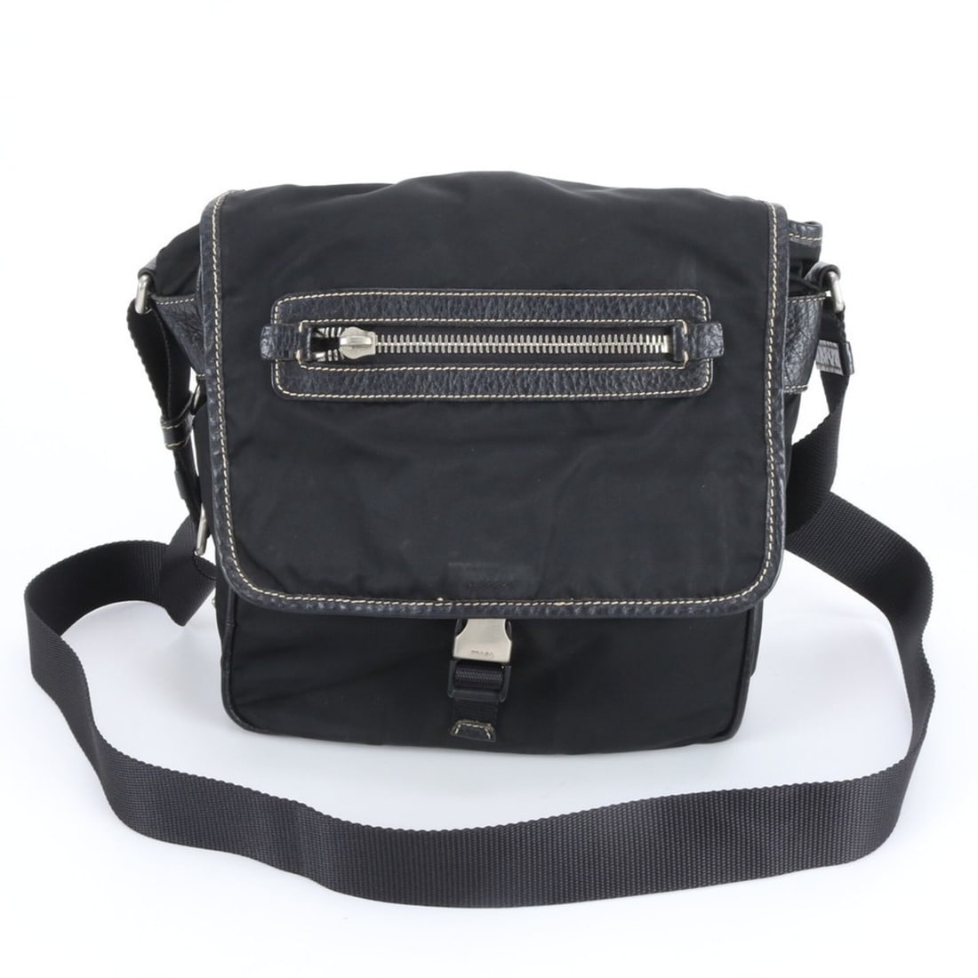 Prada Tessuto Nylon Triangle Logo Leather Shoulder Bag, Crossbody Messenger Bag for Men: --- Catalog ---Category: SizeSize (HxWxD): 24cm x 24cm x 11cm / 9.44'' x 9.44'' x 4.33''Strap Length: 138cm / 54.33''Category: DesignType: Shoulder bagColor: BlackGender: MenMaterial: Nylon , Leather 