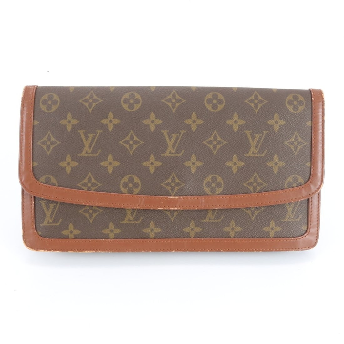Louis Vuitton Monogram Pochette Dam GM M51810 Leather Second Bag Clutch Handbag Pouch Men's: --- Catalog ---Category: SizeSize (HxWxD): 16cm x 29cm x 4cm / 6.29'' x 11.41'' x 1.57''Category: DesignType: Clutch bag, Handbag, Pochette, PouchColor: Brown, MonogramGender: MenMaterial: Monogram Ca