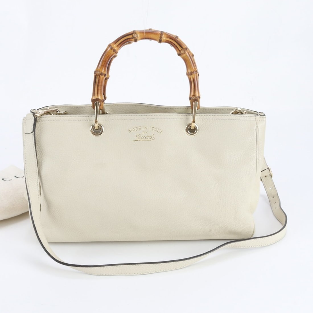 Gucci Bamboo Shopper 323660 Leather 2-Way Shoulder Bag/Crossbody Tote Bag - Women's: --- Catalog ---Category: SizeSize (HxWxD): 20cm x 33cm x 13cm / 7.87'' x 12.99'' x 5.11''Category: DesignType: Shoulder bag, Tote bagColor: Brown, WhiteGender: WomenMaterial: Leather Category: General