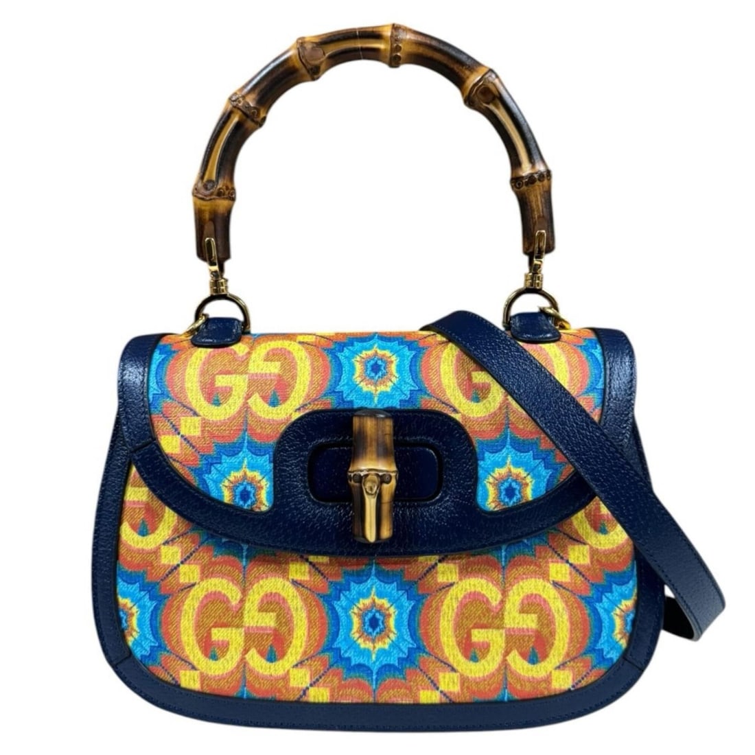 Gucci 100th Anniversary Model Bamboo GG Kaleidoscope Shoulder Bag, 678489, Multicolor, Women's,: --- Catalog ---Category: SizeWeight: 1.04kg / 2.29lb.Size (HxWxD): 18cm x 26cm x 9cm / 7.08'' x 10.23'' x 3.54''Strap Length: 99cm - 113cm / 38.97'' - 44.48''Handle Length: 36cm / 14.17''Category: Des