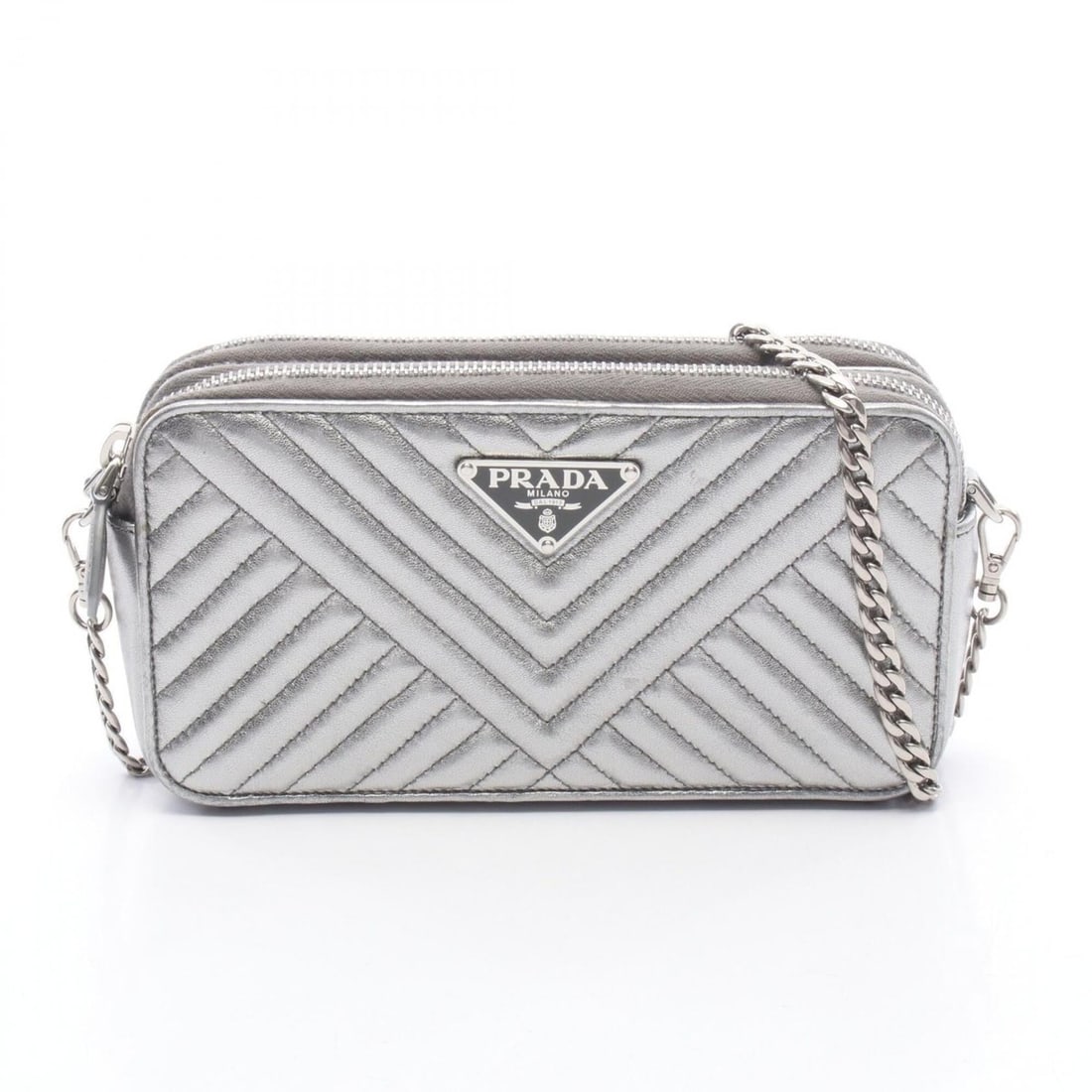 Prada PRADA Shoulder Bag Handbag Leather Women's Silver Tone 1DH010: --- Catalog ---Category: SizeSize (HxWxD): 10cm x 19cm x 4.5cm / 3.93'' x 7.48'' x 1.77''Category: DesignType: Handbag, Shoulder bagColor: SilverGender: WomenMaterial: Leather Category: GeneralMPN: 1D