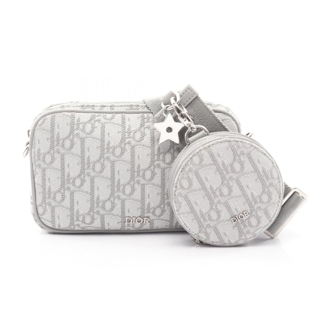 Christian Dior Dior Kids Multifunction Handbag Small Oblique Shoulder Bag Canvas Women's Gray: --- Catalog ---Category: SizeSize (HxWxD): 11cm x 18cm x 3cm / 4.33'' x 7.08'' x 1.18''Category: DesignType: Handbag, Pouch, Shoulder bagColor: GrayGender: Girls,WomenMaterial: Canvas Category: Genera