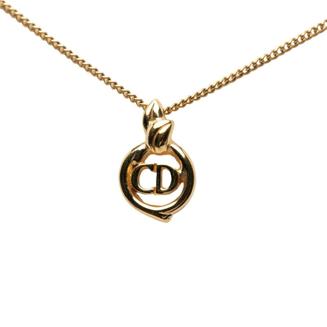 Christian Dior Dior CD Logo Chain Pendant Necklace, Gold Plated, Women's: --- Catalog ---Category: SizePendant Size: 19.9mm x 12.6mm / 0.78'' x 0.49''Neck Circumference: 43 cm / 16.92''Category: DesignColor: GoldGender: WomenMaterial: Gold platingPendant Type: PendantNeckla