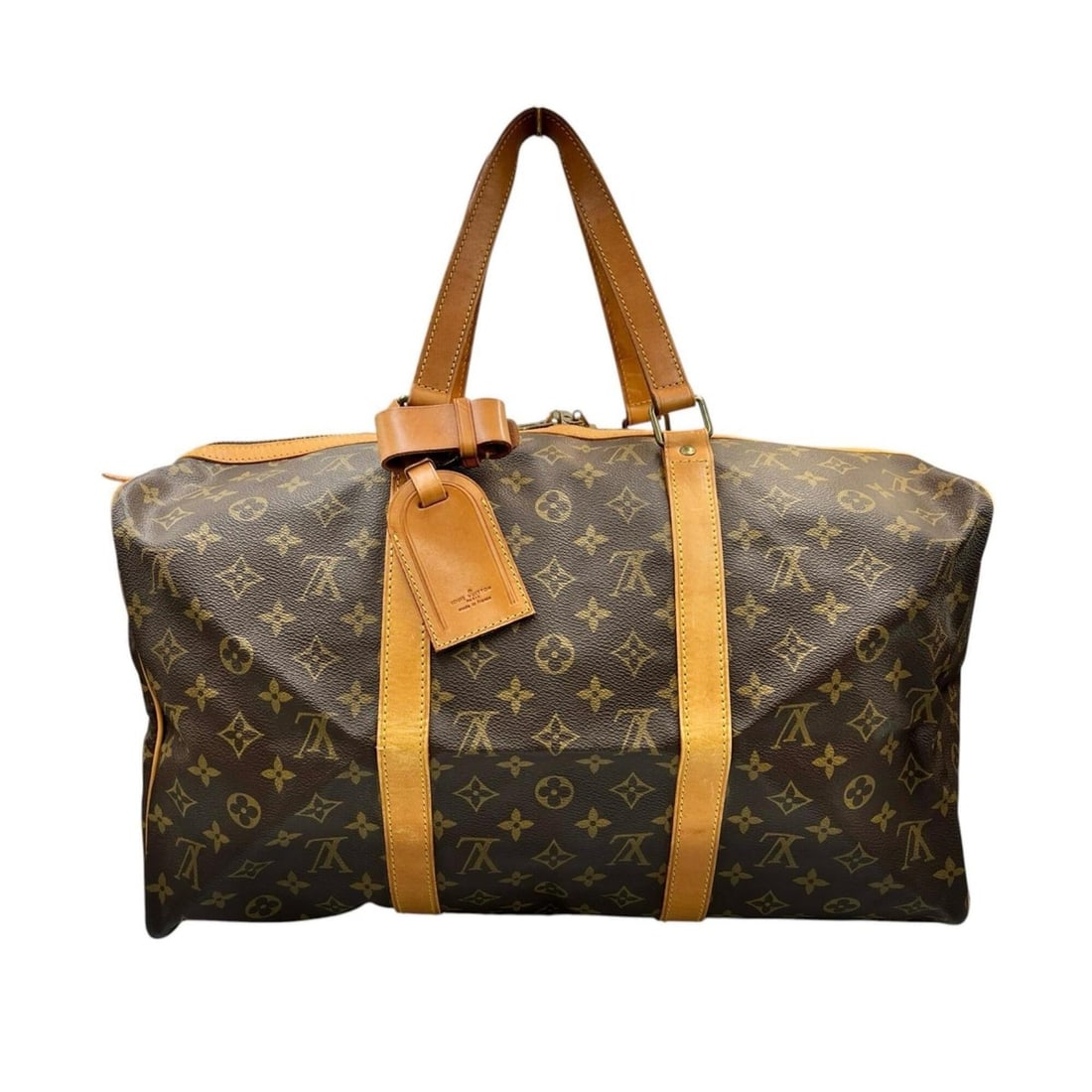 Louis Vuitton Boston Bag, Saxophone Souple 45, M41624, Monogram Canvas, Brown, Men's: --- Catalog ---Category: SizeSize (HxWxD): 25cm x 45cm x 22cm / 9.84'' x 17.71'' x 8.66''Category: DesignType: Boston bagColor: Brown, MonogramGender: MenMaterial: Monogram Category: GeneralMPN: M4162