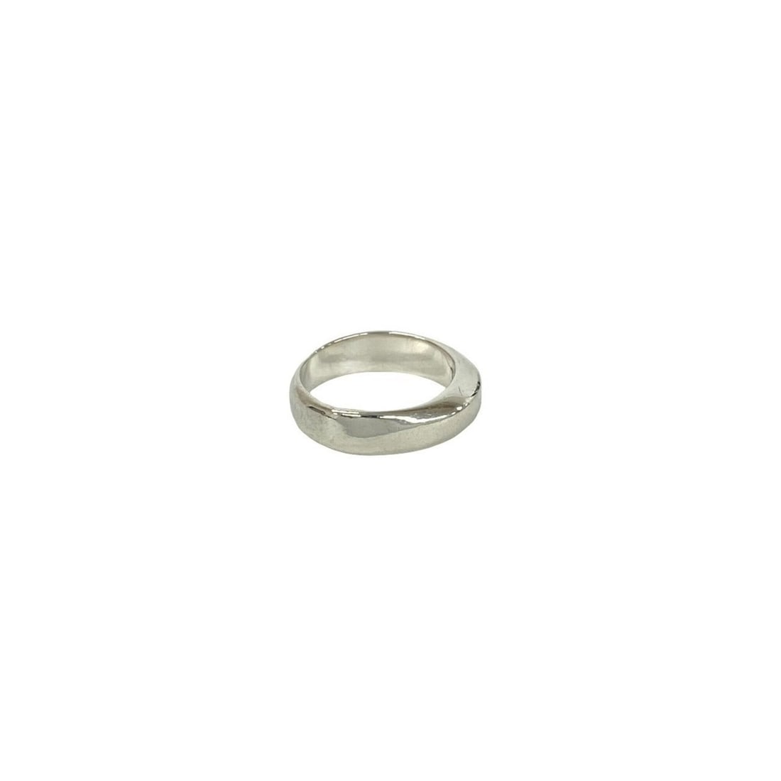 TIFFANY&Co. Tiffany & Co. Sterling Silver 925 Ring, Finger Accessory, 35139: --- Catalog ---Category: SizeJP Size: 9US Size: 5Category: DesignType: Band ringColor: SilverGender: WomenMaterial: Silver 925Category: GeneralBrand: Tiffany--- Item List ---Section: ConditionRanking: