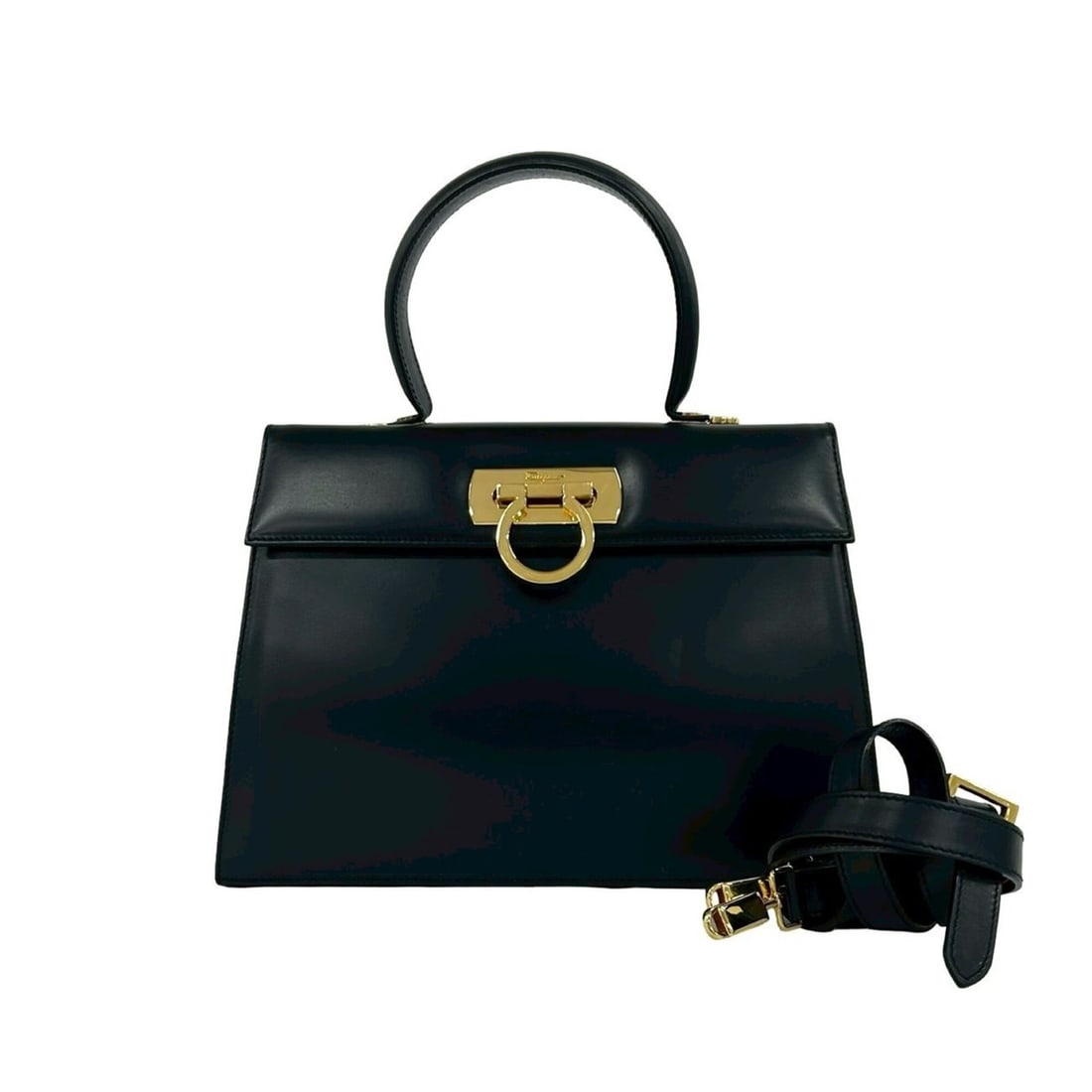 Salvatore Ferragamo Gancini Logo Hardware Leather 2-way Handbag/Shoulder Bag Navy 26812: --- Catalog ---Category: SizeSize (HxWxD): 19cm x 27.5cm x 10cm / 7.48'' x 10.82'' x 3.93''Category: DesignType: Handbag, Shoulder bagColor: NavyGender: WomenMaterial: Leather Category: GeneralBrand: 