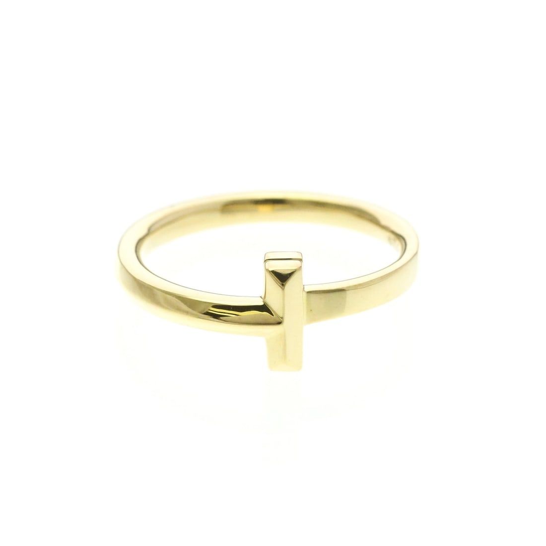 Tiffany T One Narrow Ring Yellow Gold (18K) Fashion No Stone Band Ring Gold: --- Catalog ---Category: SizeWidth: 2.2mm / 0.09''Weight: 3.5g / 0.12oz.JP Size: 11US Size: 6Category: DesignType: Band ringColor: GoldMetal: GoldStone: No StoneStyle: FashionGender: Women,MenMaterial