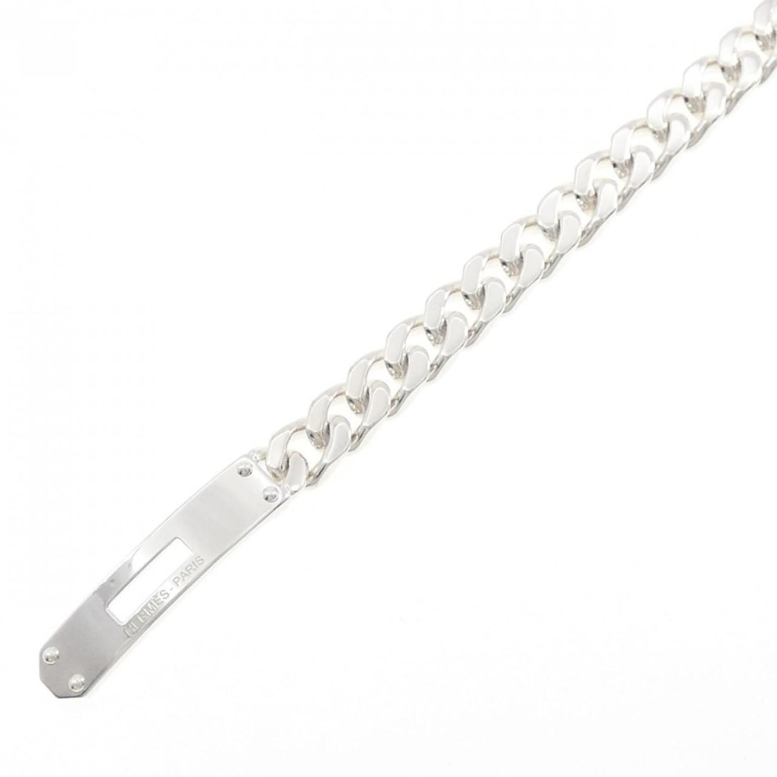 Hermes Kelly Gourmet TPM Bracelet: --- Catalog ---Category: SizeLength: 16cm / 6.29''Category: DesignType: Charm braceletGender: WomenMaterial: Silver 925Category: GeneralMPN: H120439BBrand: Hermes--- Item List ---Section:
