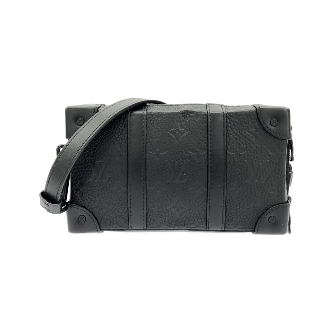 Louis Vuitton Taurillon Monogram Soft Trunk Wallet M80224 Shoulder Bag: --- Catalog ---Category: SizeSize (HxWxD): 13cm x 22cm x 5cm / 5.11'' x 8.66'' x 1.96''Category: DesignType: Shoulder bagColor: Black, MonogramGender: WomenMaterial: Leather Category: GeneralMPN: M802