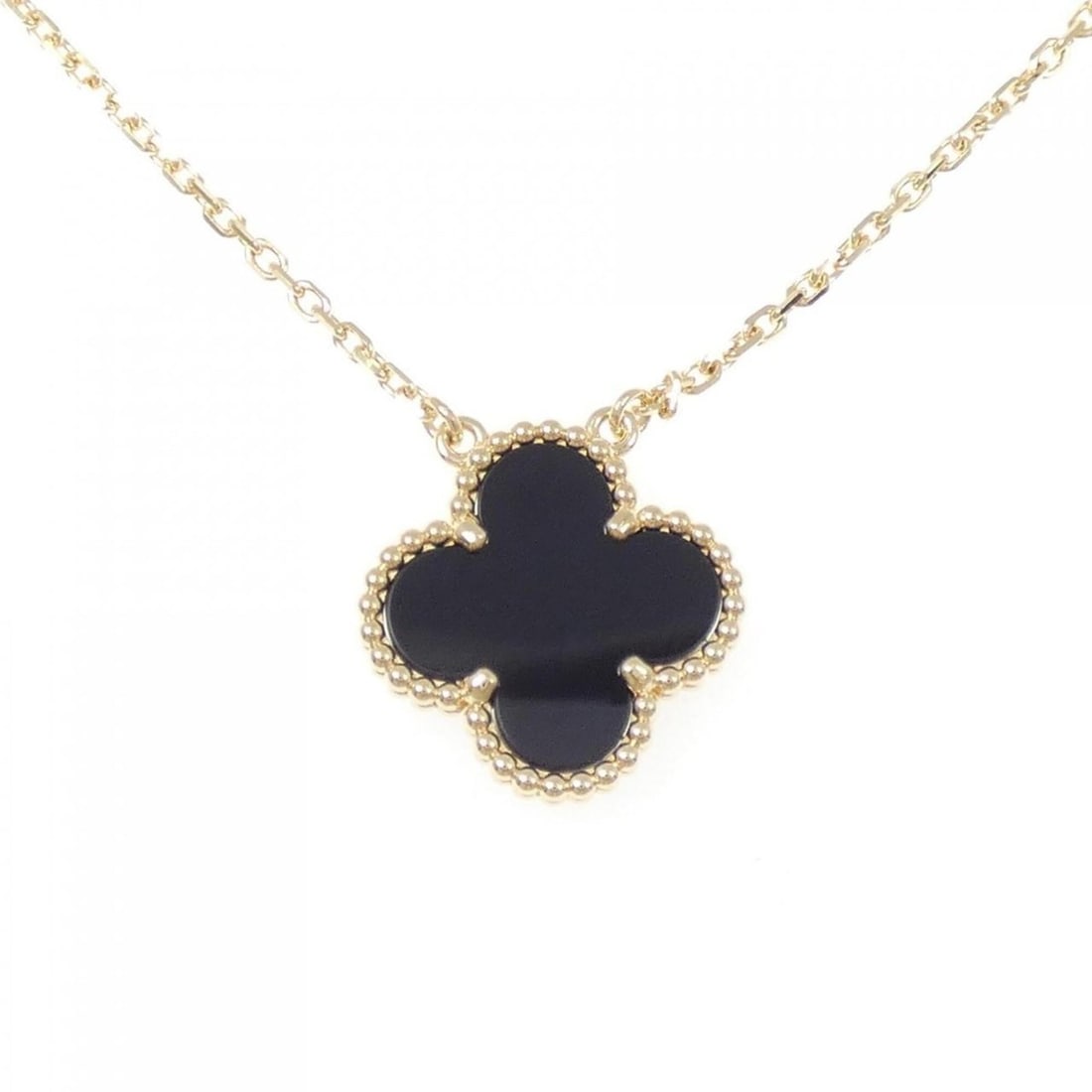 Van Cleef & Arpels Vintage Alhambra Necklace: --- Catalog ---Category: SizePendant Size: 15.3mm x 14.8mm / 0.6'' x 0.58''Neck Circumference: 47 cm / 18.5''Category: DesignGender: WomenMaterial: Yellow gold (18K)Pendant Type: PendantNecklace Type: