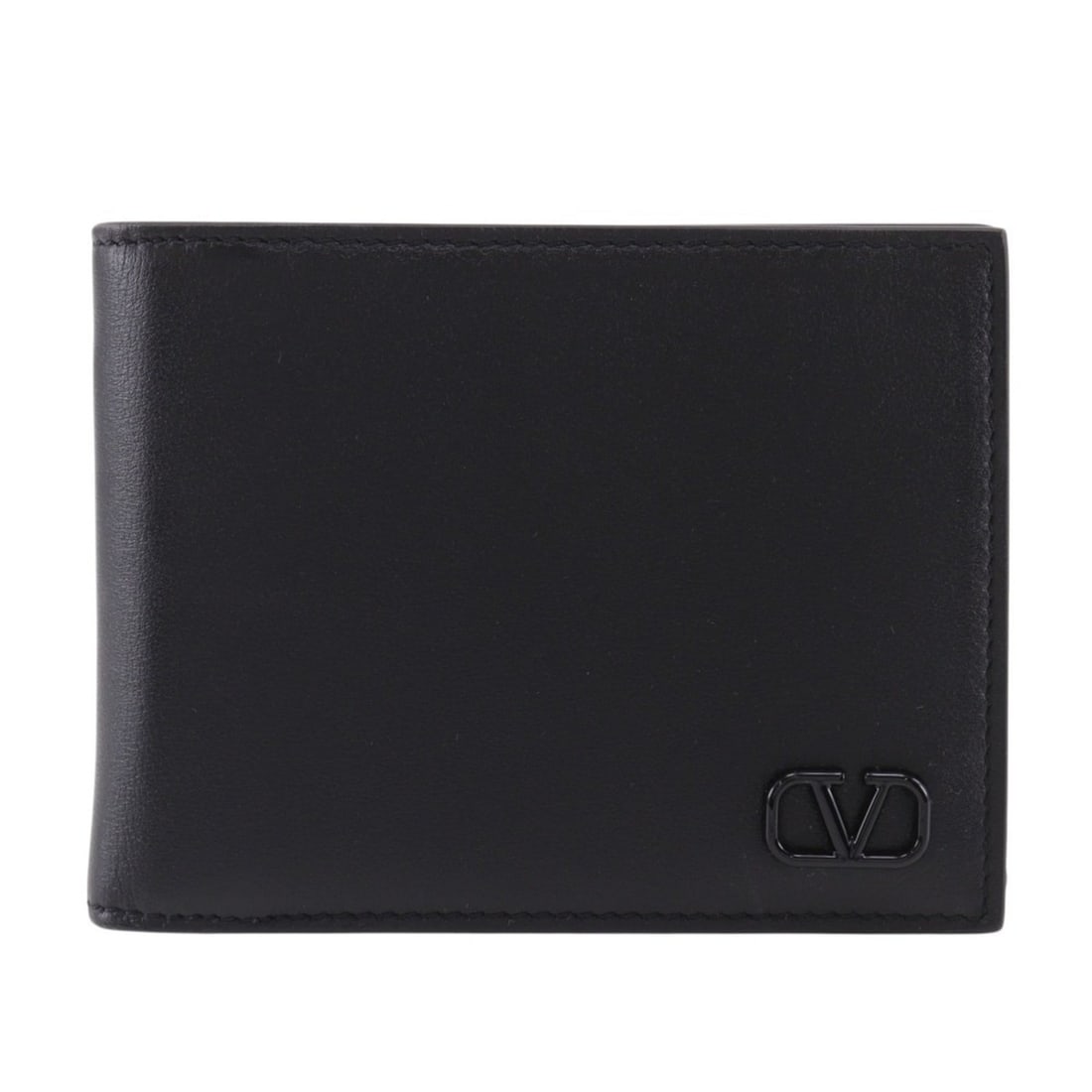 Valentino Garavani Bifold Wallet with Money Clip, Calfskin, Black, Men's (2Y2P0P32ZQU): --- Catalog ---Category: SizeSize (HxWxD): 9cm x 11.5cm x 1.5cm / 3.54'' x 4.52'' x 0.59''Category: DesignType: Money clipColor: BlackGender: MenMaterial: Leather Leather/Fur Type: CalfskinCategory: G