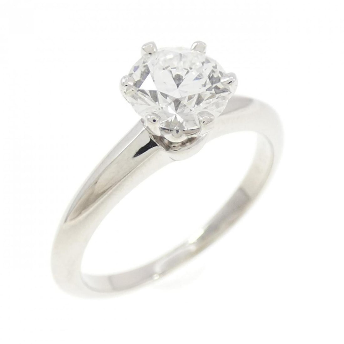Tiffany Classic Solitaire Ring 0.73CT: --- Catalog ---Category: SizeJP Size: 8.0US Size: 4.5Category: DesignType: Band ringStone: DiamondGender: WomenMaterial: Platinum 950Category: GeneralBrand: Tiffany--- Item List ---Section: ConditionR